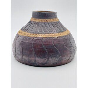 Vtg 1970’s Art Pottery Vase Vessel, Purple Brown Carved Signed Anna Warren
